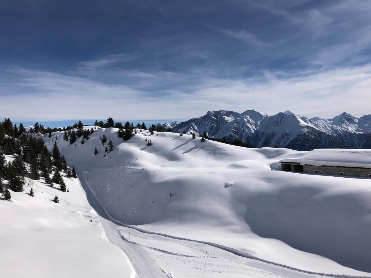Hamilton & 3* Belalp