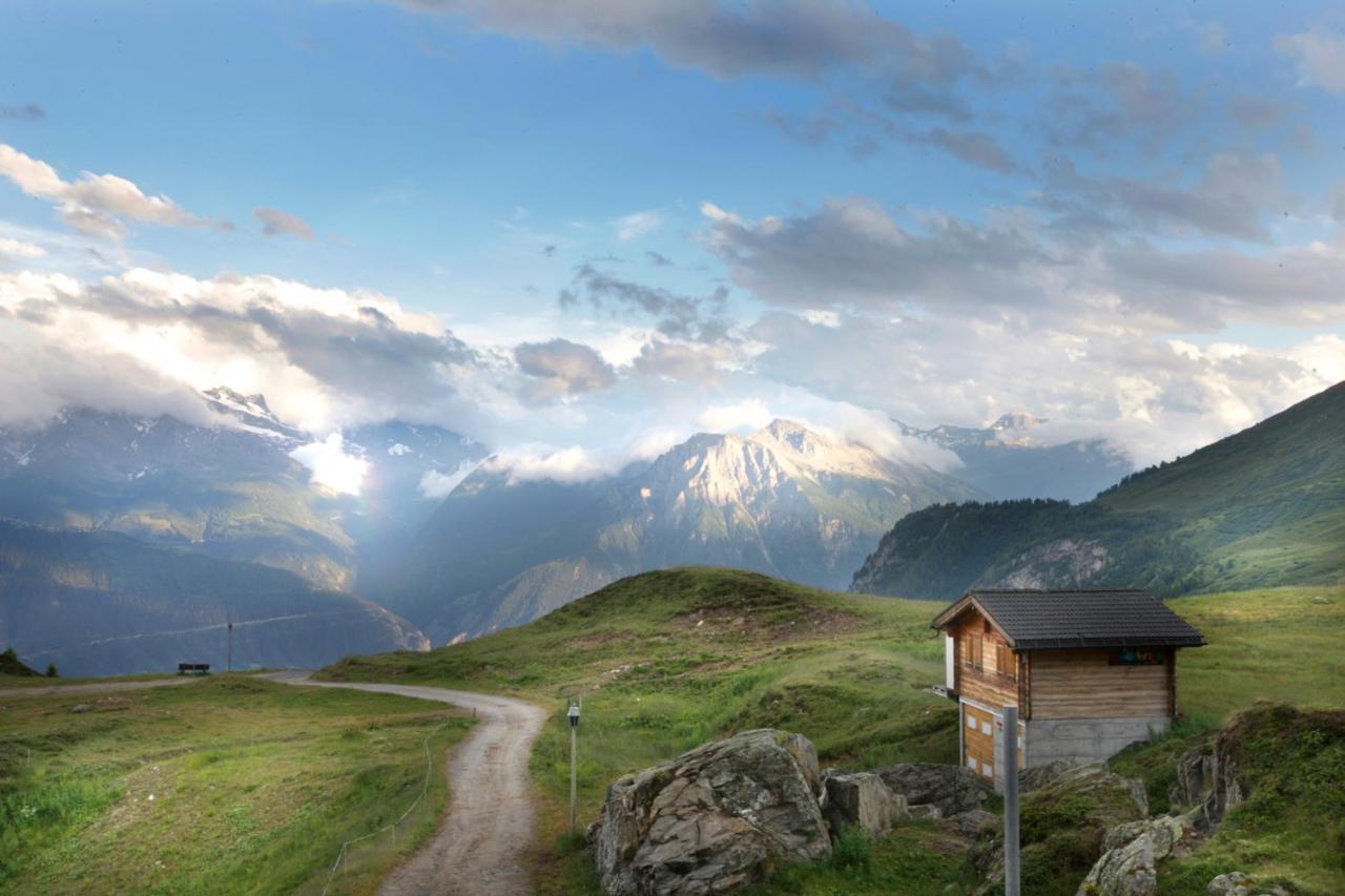Hamilton & 3* Belalp